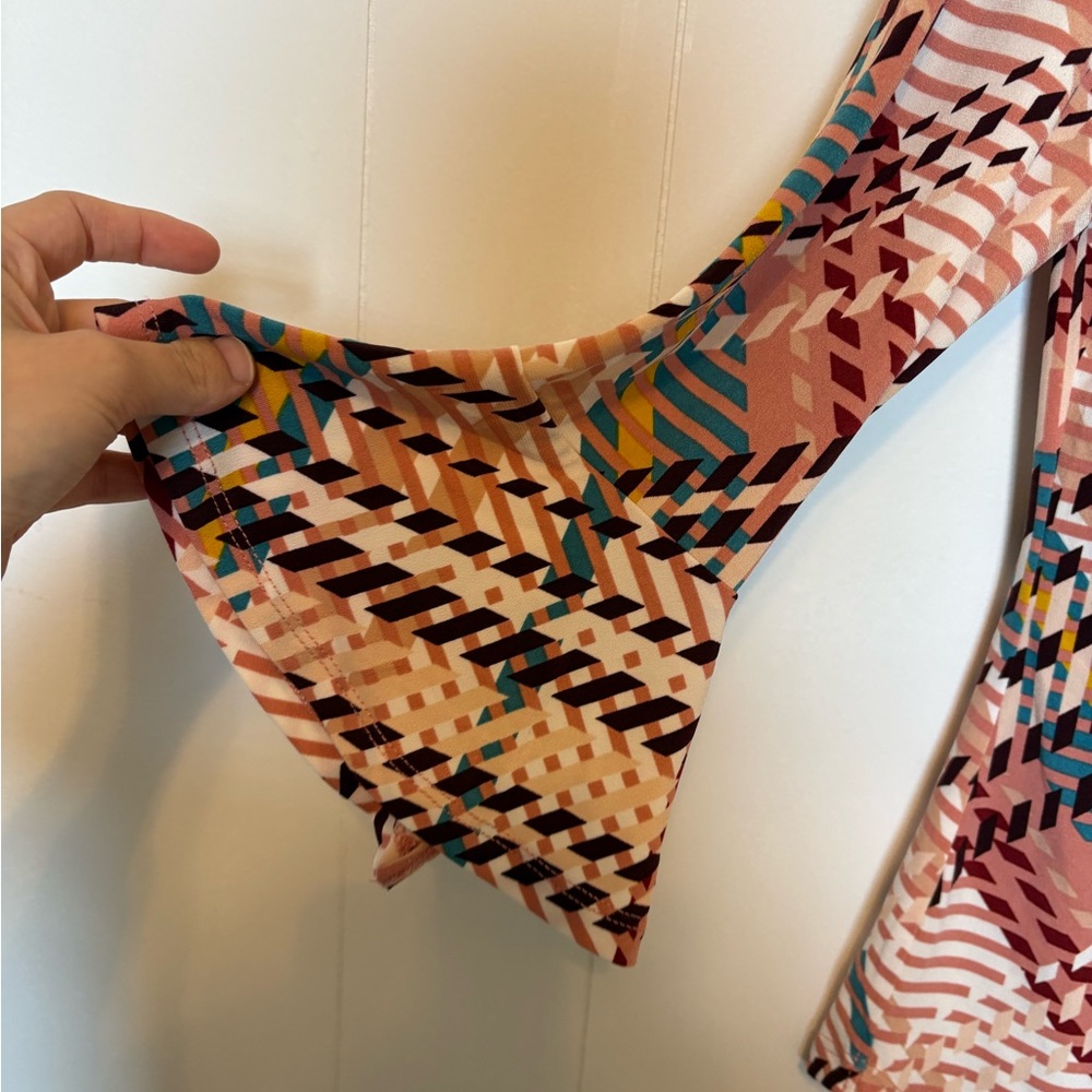 Pink Geometric V-Neck Blouse - Picture 2 of 3